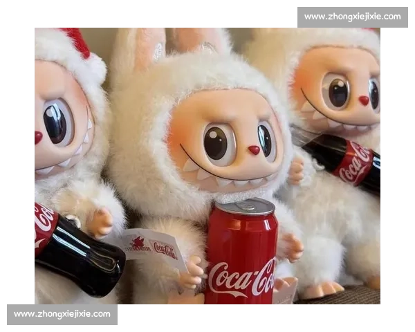 破案了！郑钦文 Labubu 挂饰真相揭晓：主动赠阿卡，反被叮嘱 “别转送”